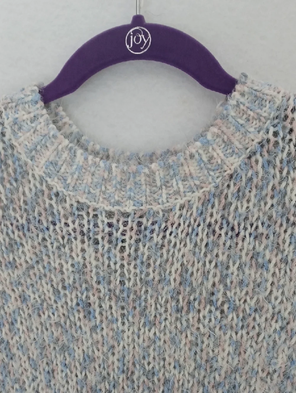 H&M DIVIDED Marled Scoop Neck Sweater in White, Pink and Light Blue Pastel Knit
